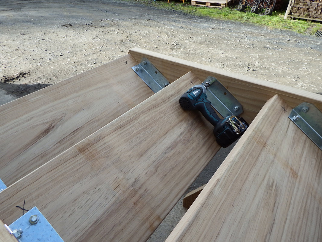 Stringer Nuts can now be tightened 